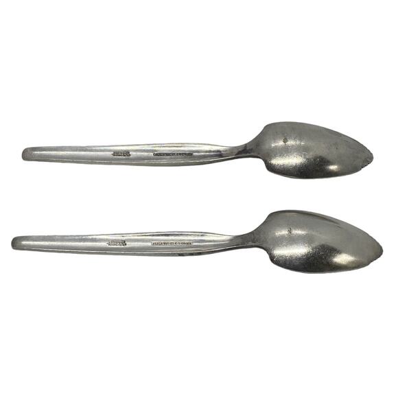 MCM Two Serrated 6” Grapefruit Stainless Spoons Starburst Wm Rogers Flatware - Picture 12 of 16